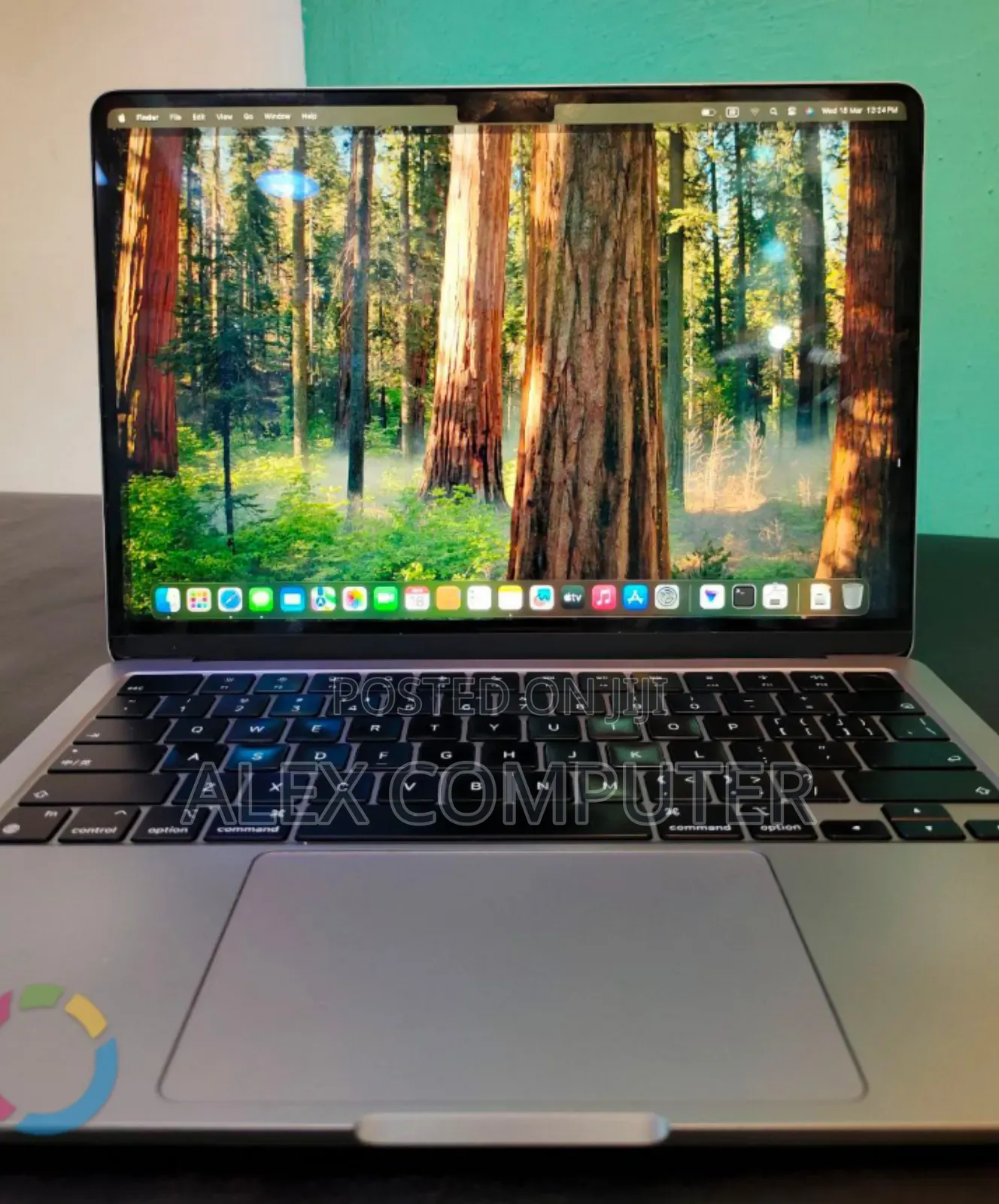 New Laptop Apple MacBook Air 2022 M2 8GB Apple M1 SSD 512GB