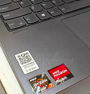 New Laptop Lenovo Yoga 7i 16GB Intel Core i7 SSD 512GB