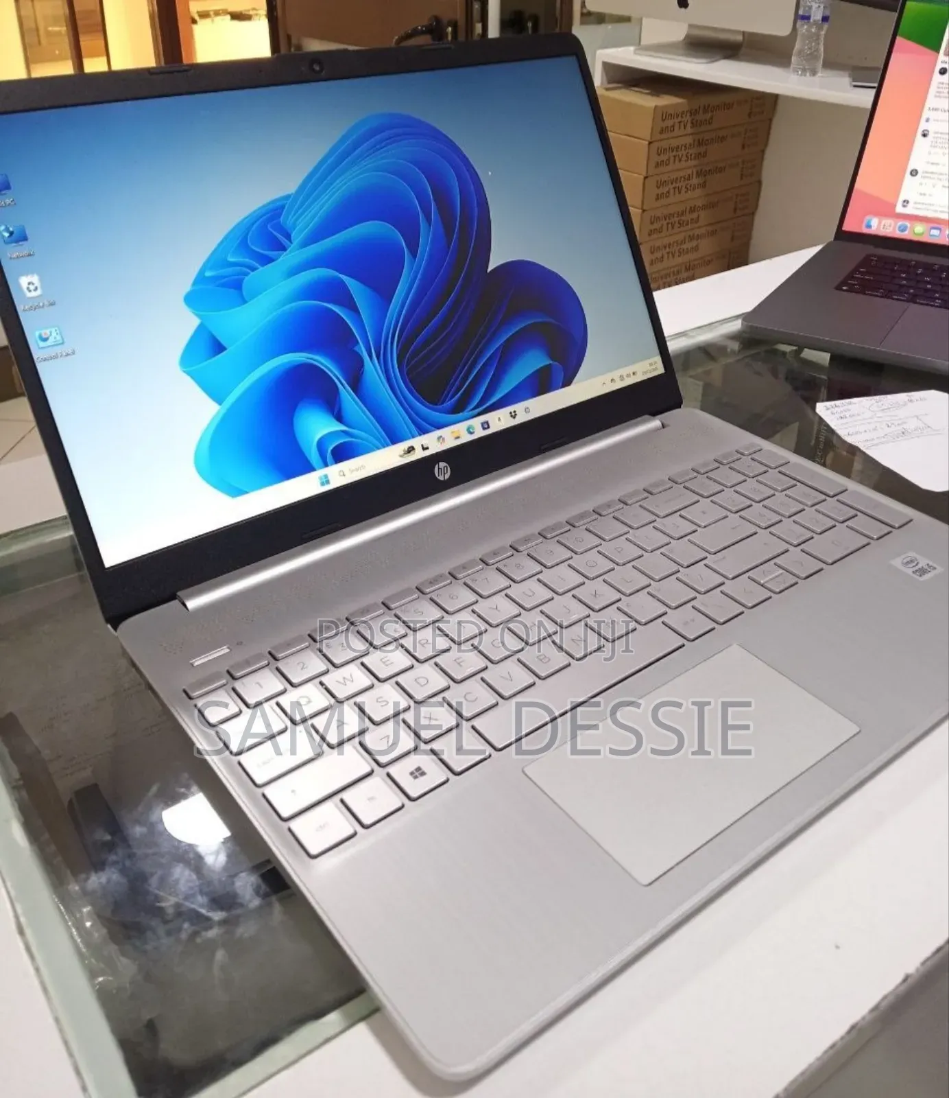 New Laptop HP Stream Notebook 8GB Intel Core i5 SSD 256GB