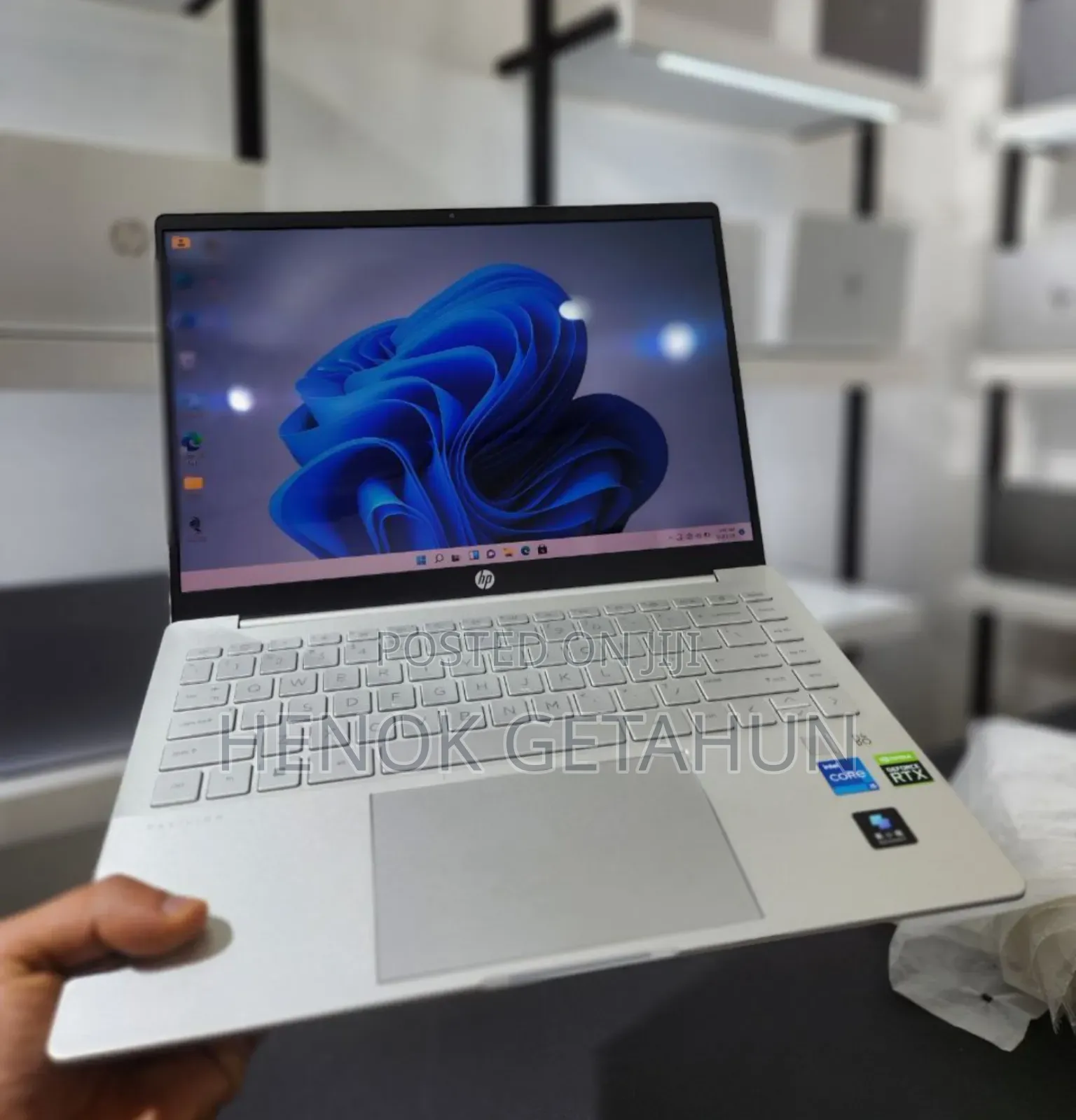 New Laptop HP Pavilion 15 16GB Intel Core i5 SSD 512GB
