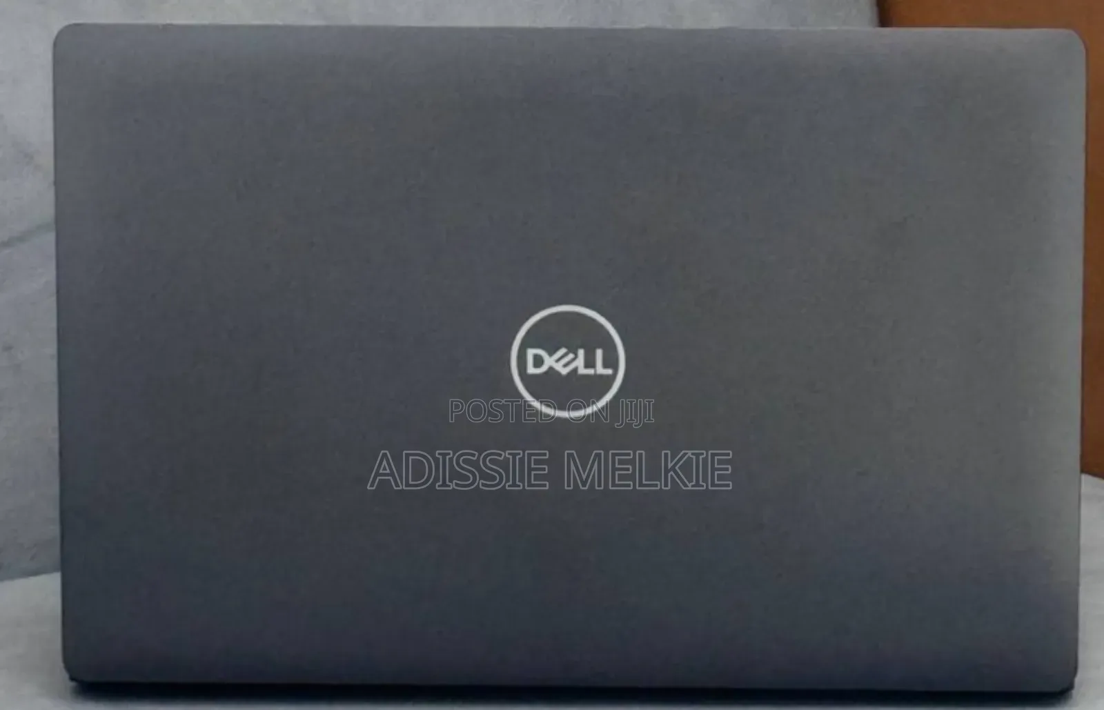New Laptop Dell XPS 15 8GB Intel Core i5 SSD 256GB