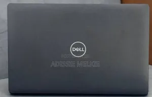 New Laptop Dell XPS 15 8GB Intel Core i5 SSD 256GB