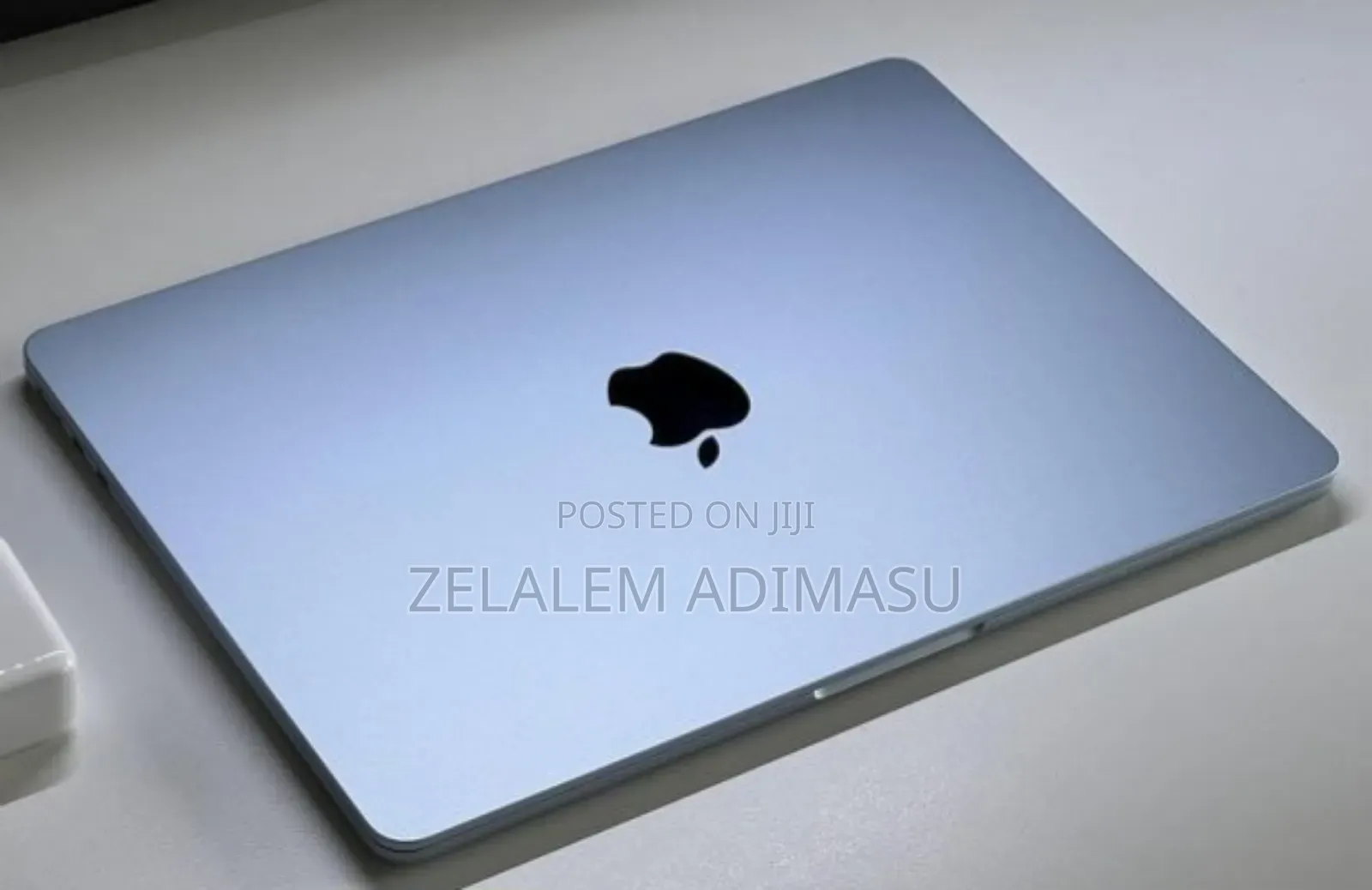 New Laptop Apple MacBook Air 2025 M4 13-inch 16GB Apple M4 SSD 256GB