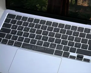 New Laptop Apple MacBook Air 2025 M4 13-inch 16GB Apple M4 SSD 256GB