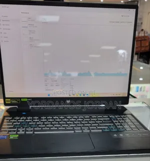 New Laptop Acer Predator Helios 18 PH18-71 16GB Intel Core i7 SSD 1T