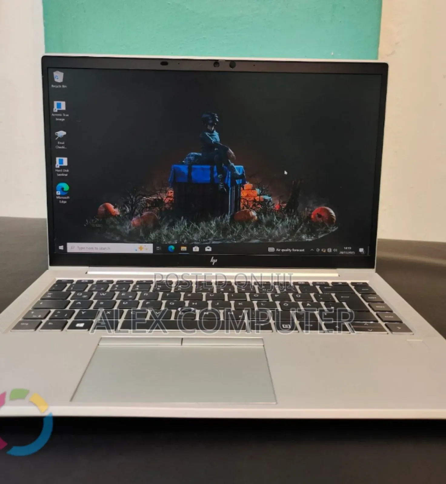 New Laptop HP EliteBook 840 G8 16GB AMD Ryzen 7 SSD 512GB