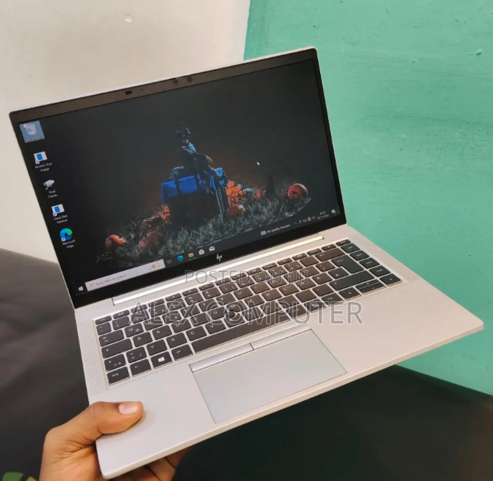 New Laptop HP EliteBook 840 G8 16GB AMD Ryzen 7 SSD 512GB