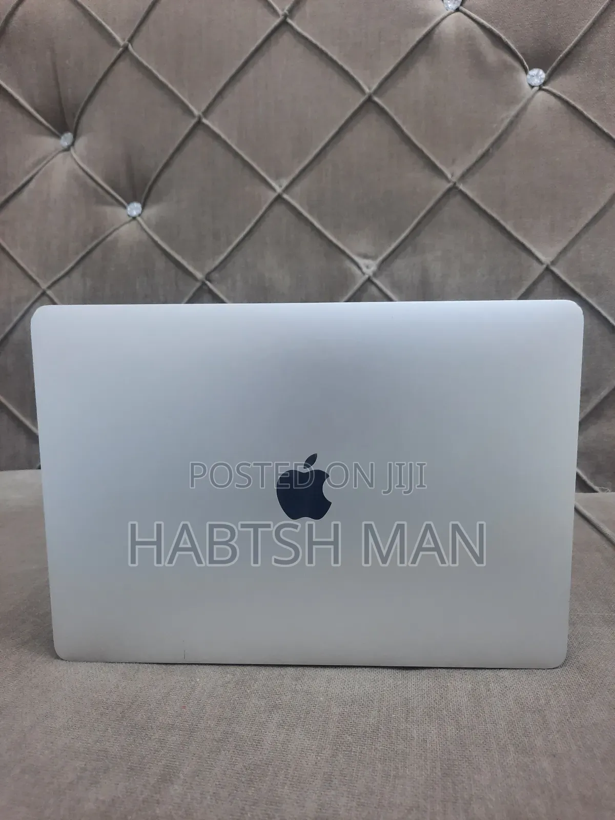 New Laptop Apple MacBook 2017 8GB Intel Core i5 SSD 256GB