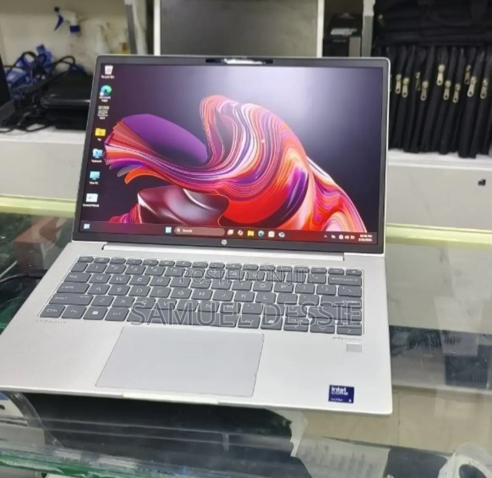 New Laptop HP ProBook 440 8GB Intel Core Ultra 5 SSD 512GB