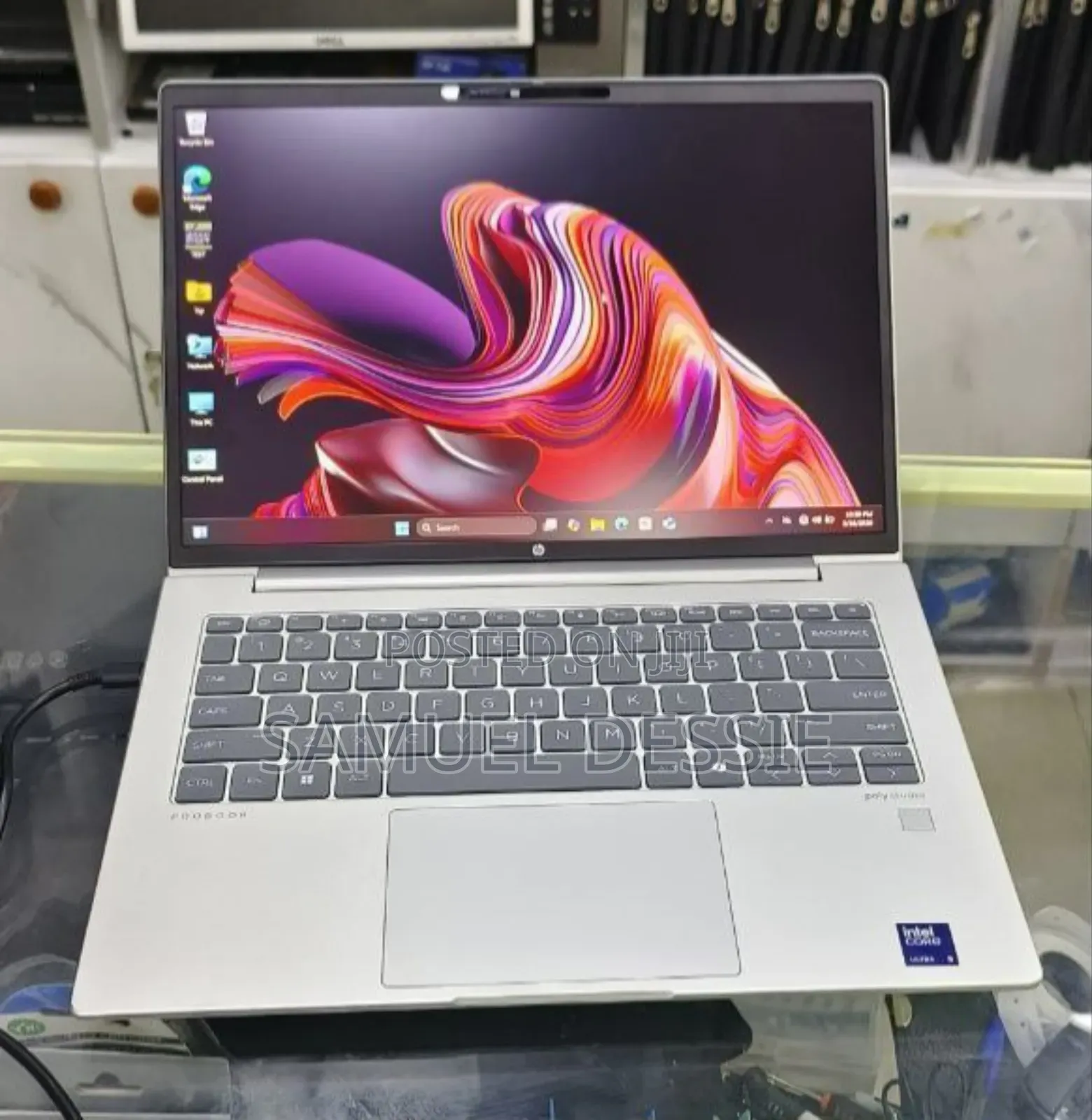 New Laptop HP ProBook 440 8GB Intel Core Ultra 5 SSD 512GB