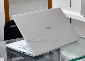 New Laptop Acer Aspire 1400 8GB Intel Core i5 SSD 512GB