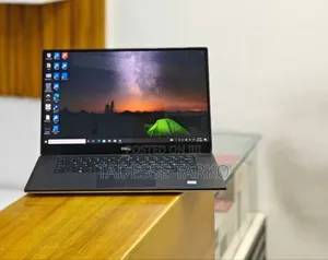 New Laptop Dell XPS 15 16GB Intel Core i9 SSD 512GB