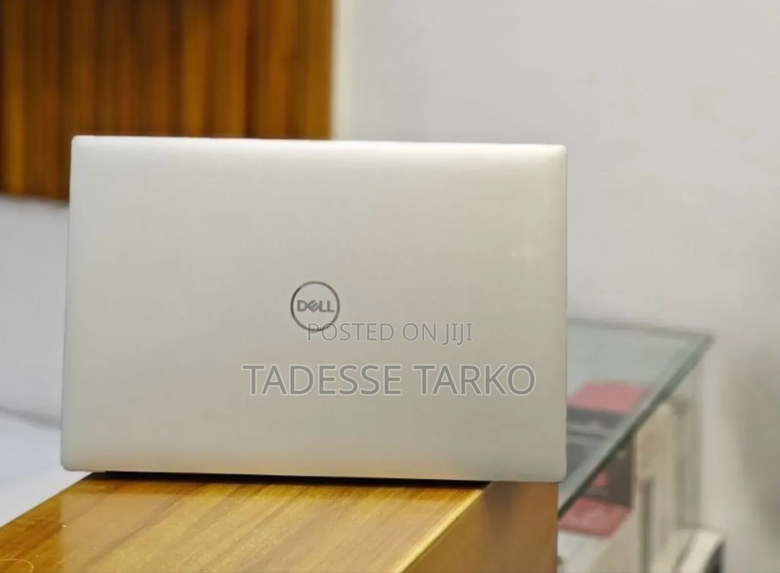 New Laptop Dell XPS 15 16GB Intel Core i9 SSD 512GB
