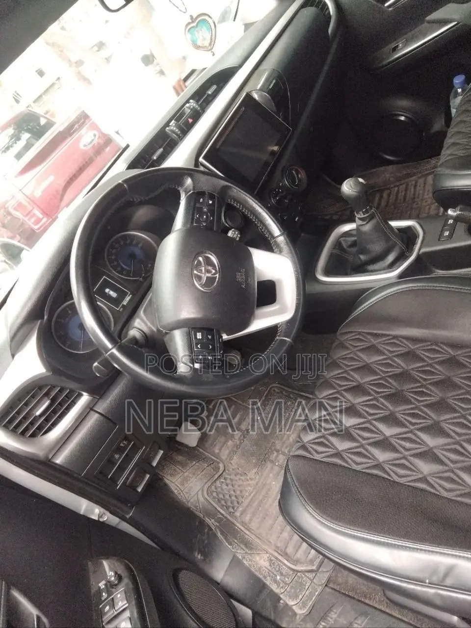 Toyota Hilux 2017 Silver