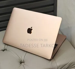 New Laptop Apple MacBook Air 2020 8GB Intel Core i3 SSD 256GB