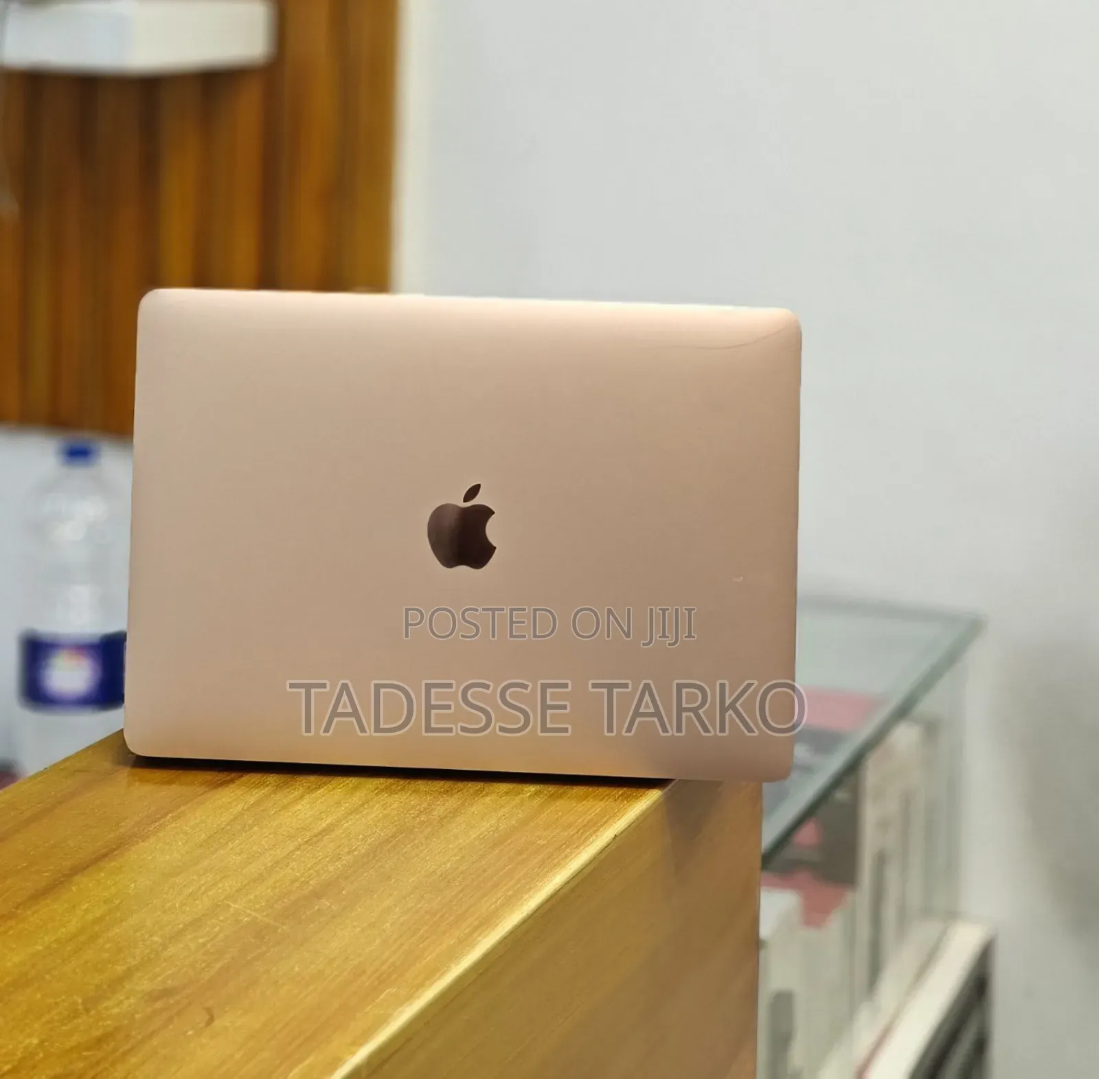 New Laptop Apple MacBook Air 2020 8GB Intel Core i3 SSD 256GB
