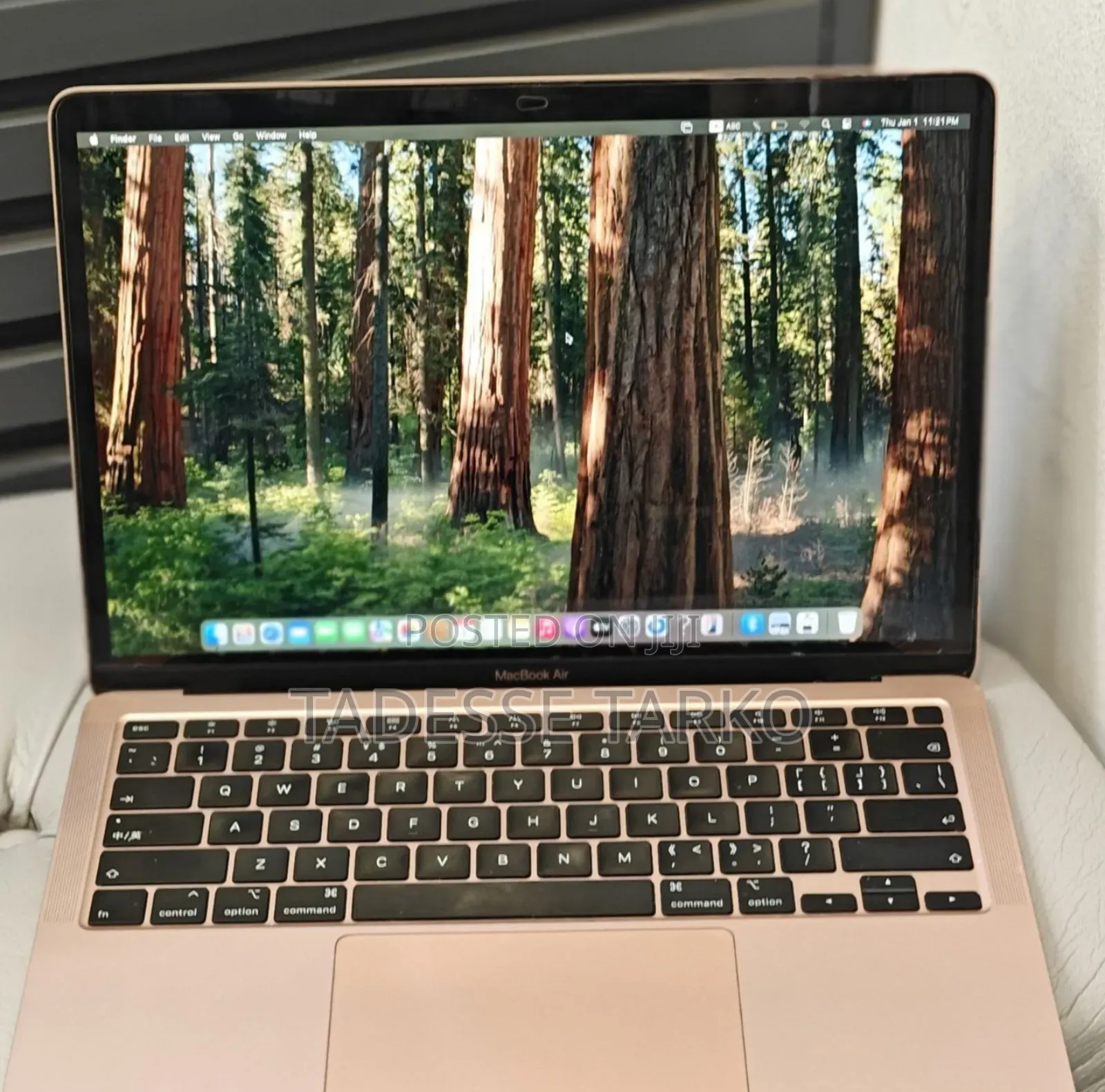 New Laptop Apple MacBook Air 2020 8GB Intel Core i3 SSD 256GB