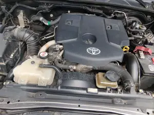 Toyota Hilux 2020 Gray