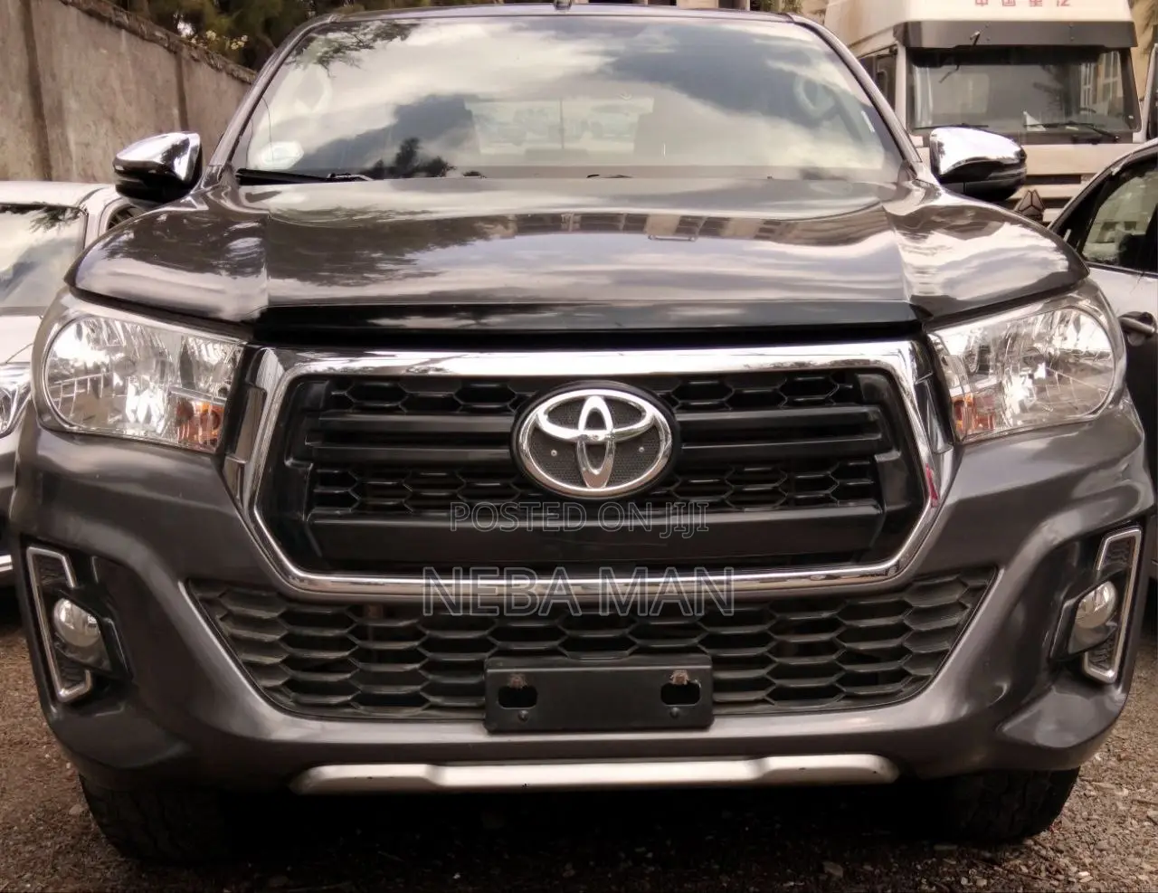 Toyota Hilux 2020 Gray