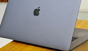 New Laptop Apple MacBook Pro 2019 16GB Intel Core i7 SSD 512GB