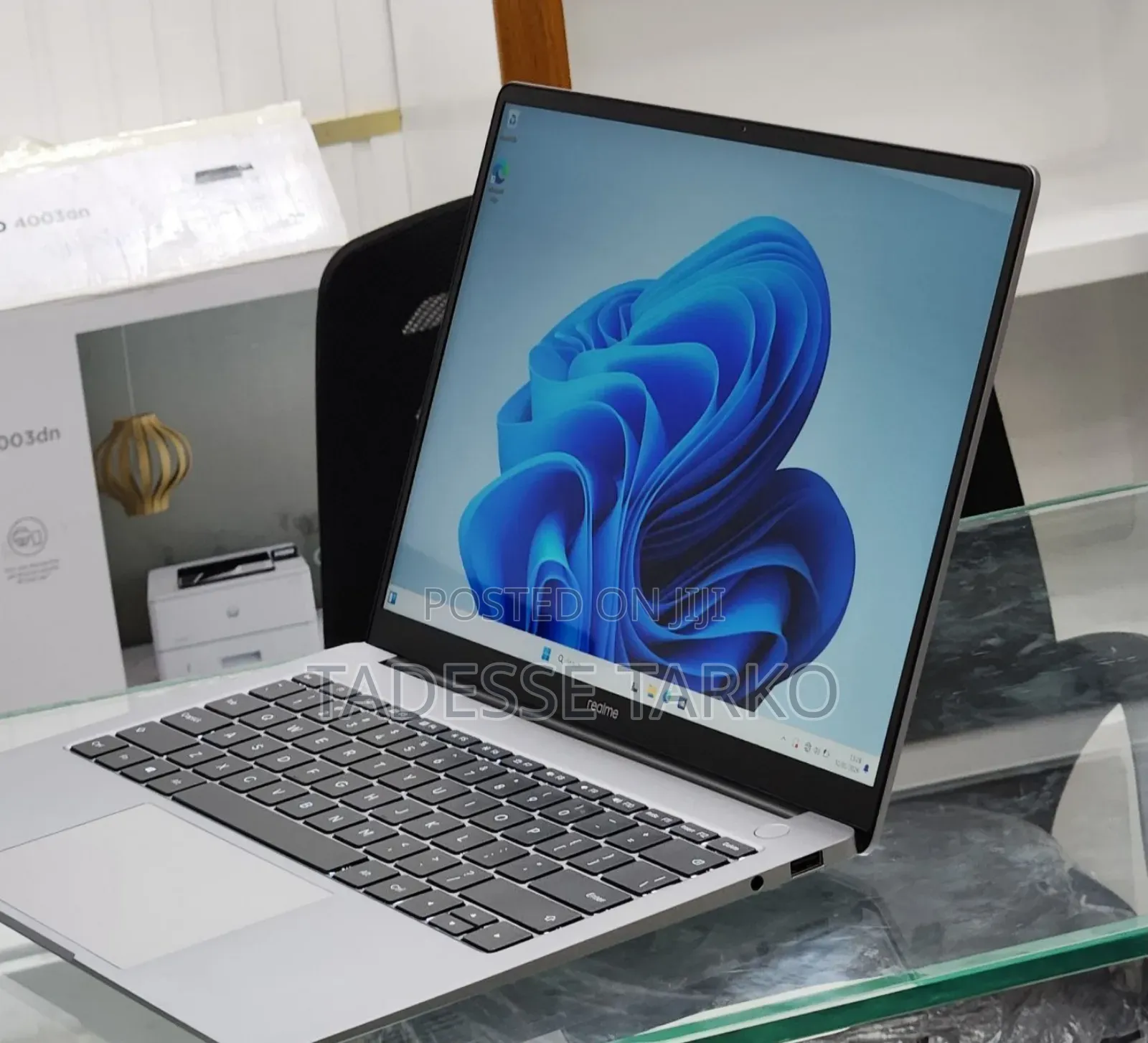 New Laptop 8GB Intel Core i5 SSD 512GB