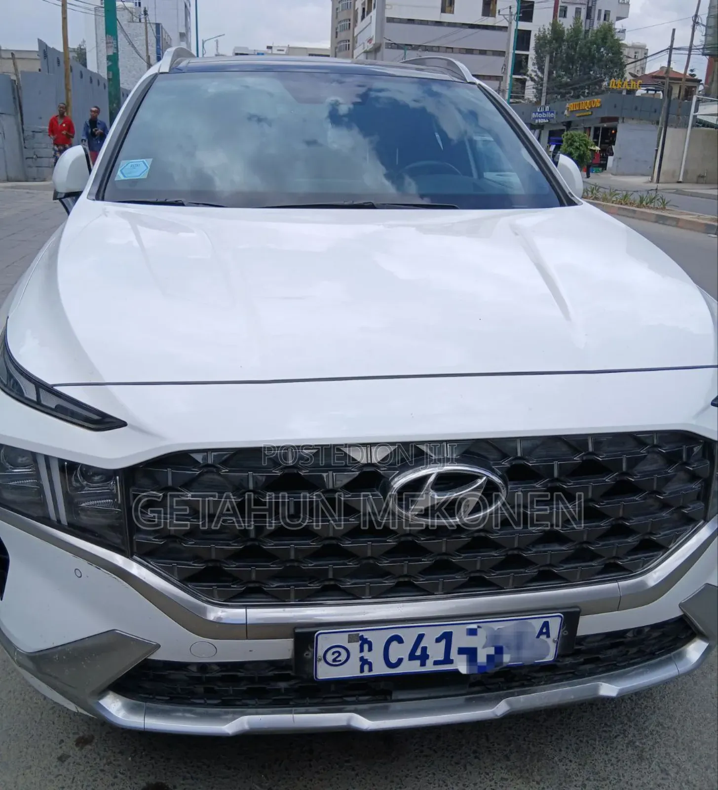 Hyundai Santa Fe 2023 White