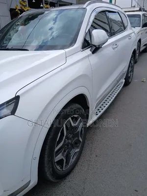 Hyundai Santa Fe 2023 White