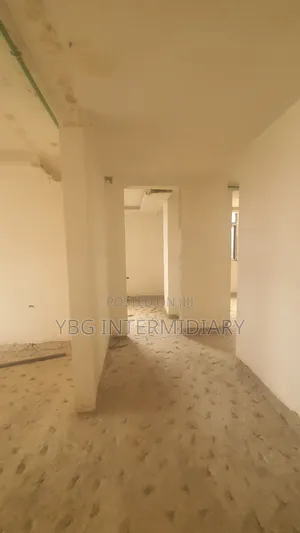 3bdrm Apartment in Apartment, Yeka for sale