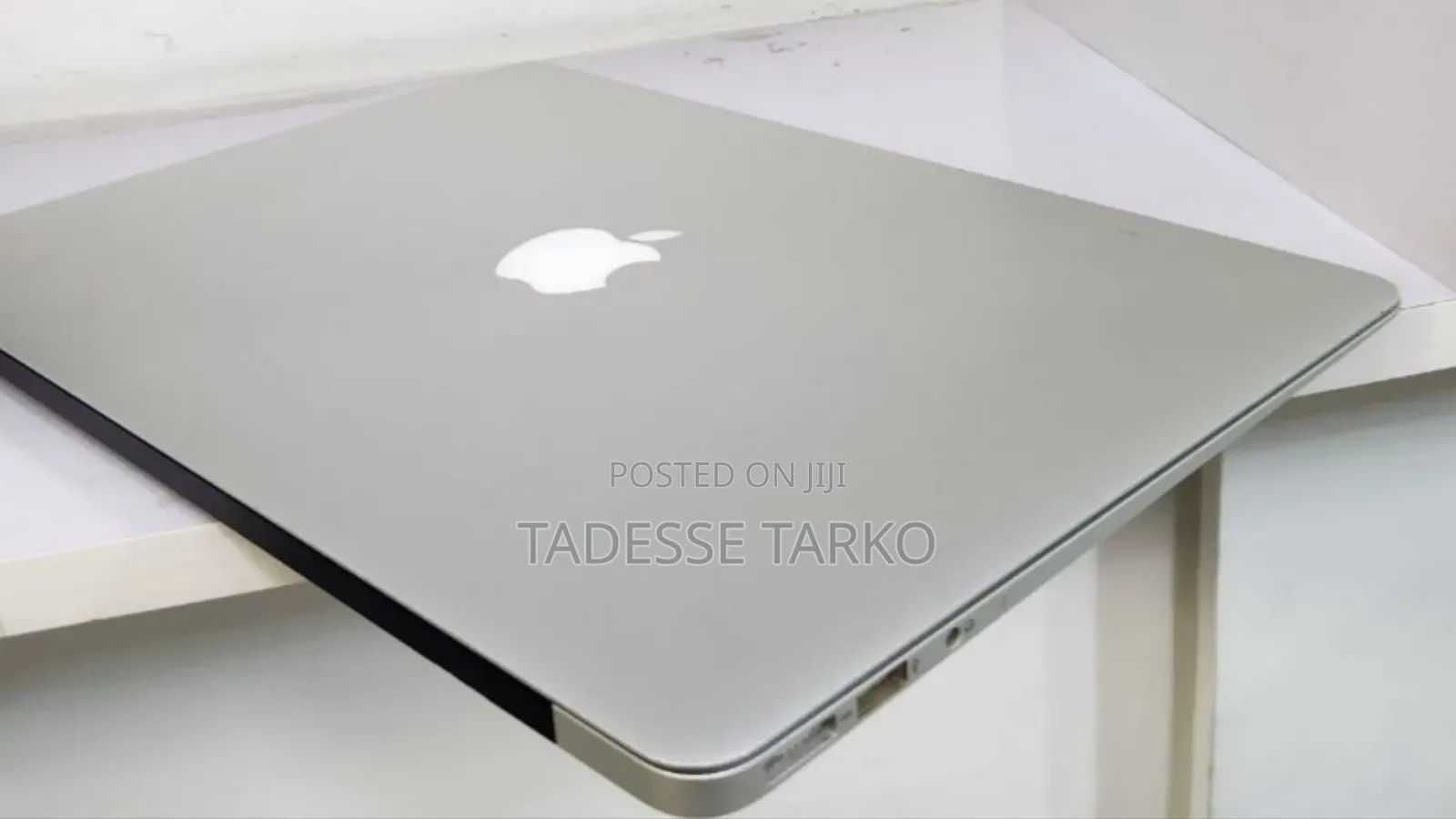 New Laptop Apple MacBook Air 2012 8GB Intel Core i5 SSD 128GB
