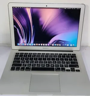 New Laptop Apple MacBook Air 2012 8GB Intel Core i5 SSD 128GB
