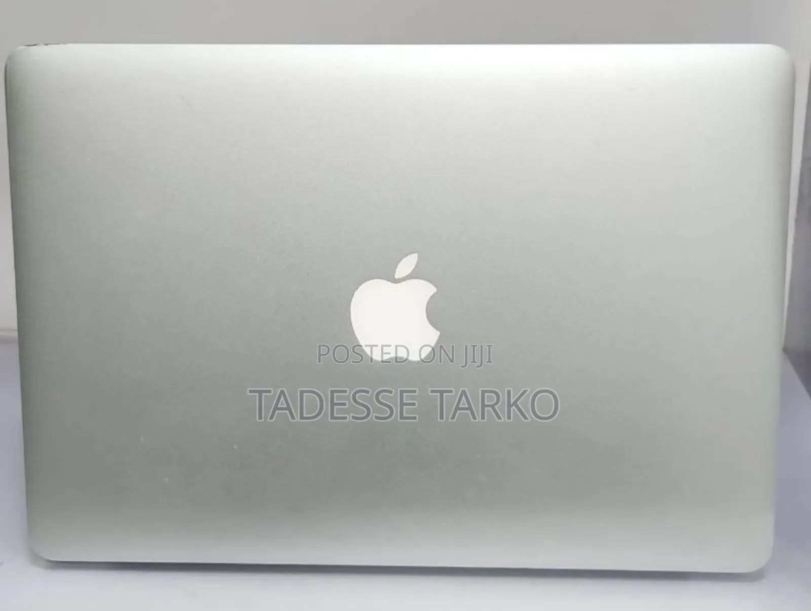 New Laptop Apple MacBook Air 2012 8GB Intel Core i5 SSD 128GB