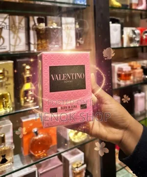 ለኩሩ እንስት Valentino Perfume