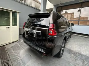 Toyota Land Cruiser Prado 2019