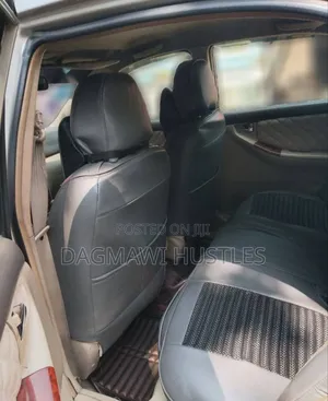 Toyota Corolla 2007 Gold