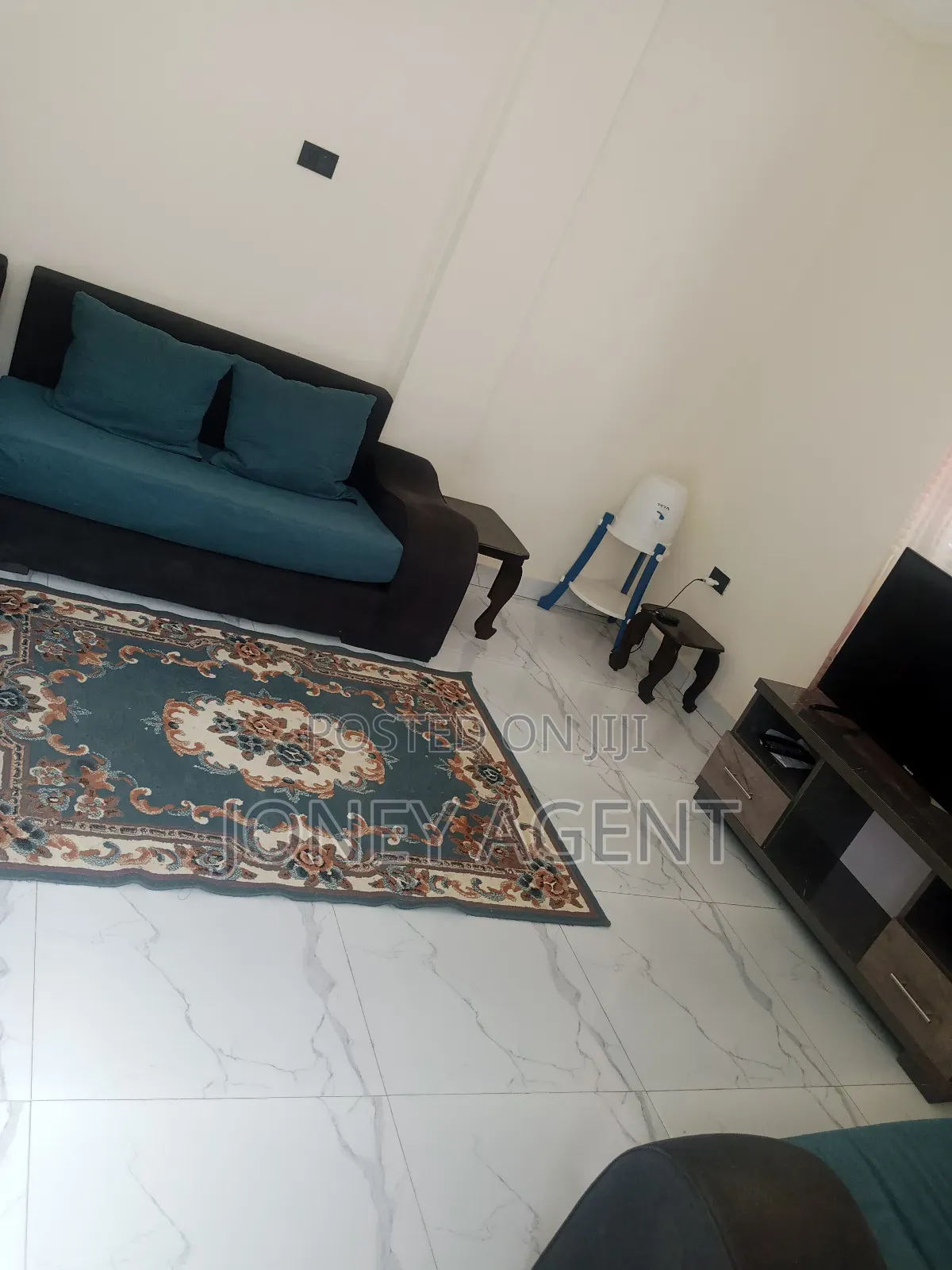 Furnished 8bdrm House in Akaky Kaliti for sale