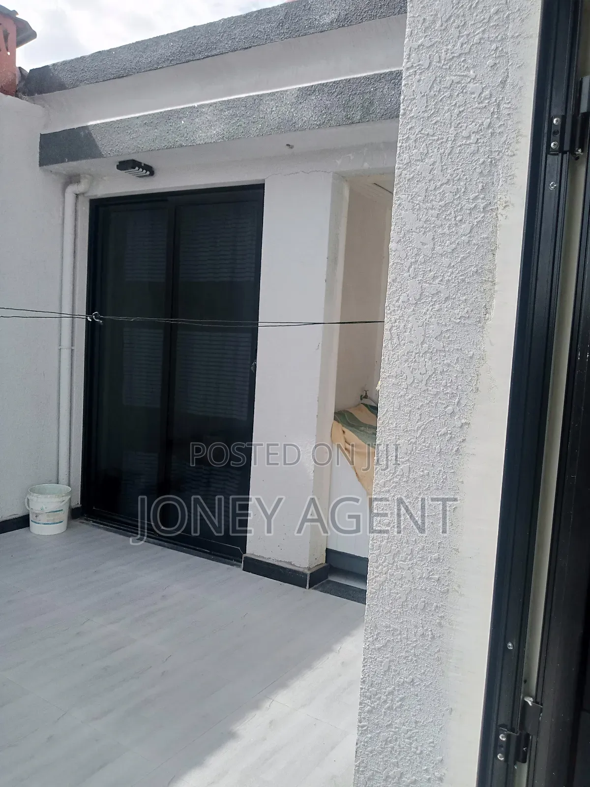 Furnished 8bdrm House in Akaky Kaliti for sale