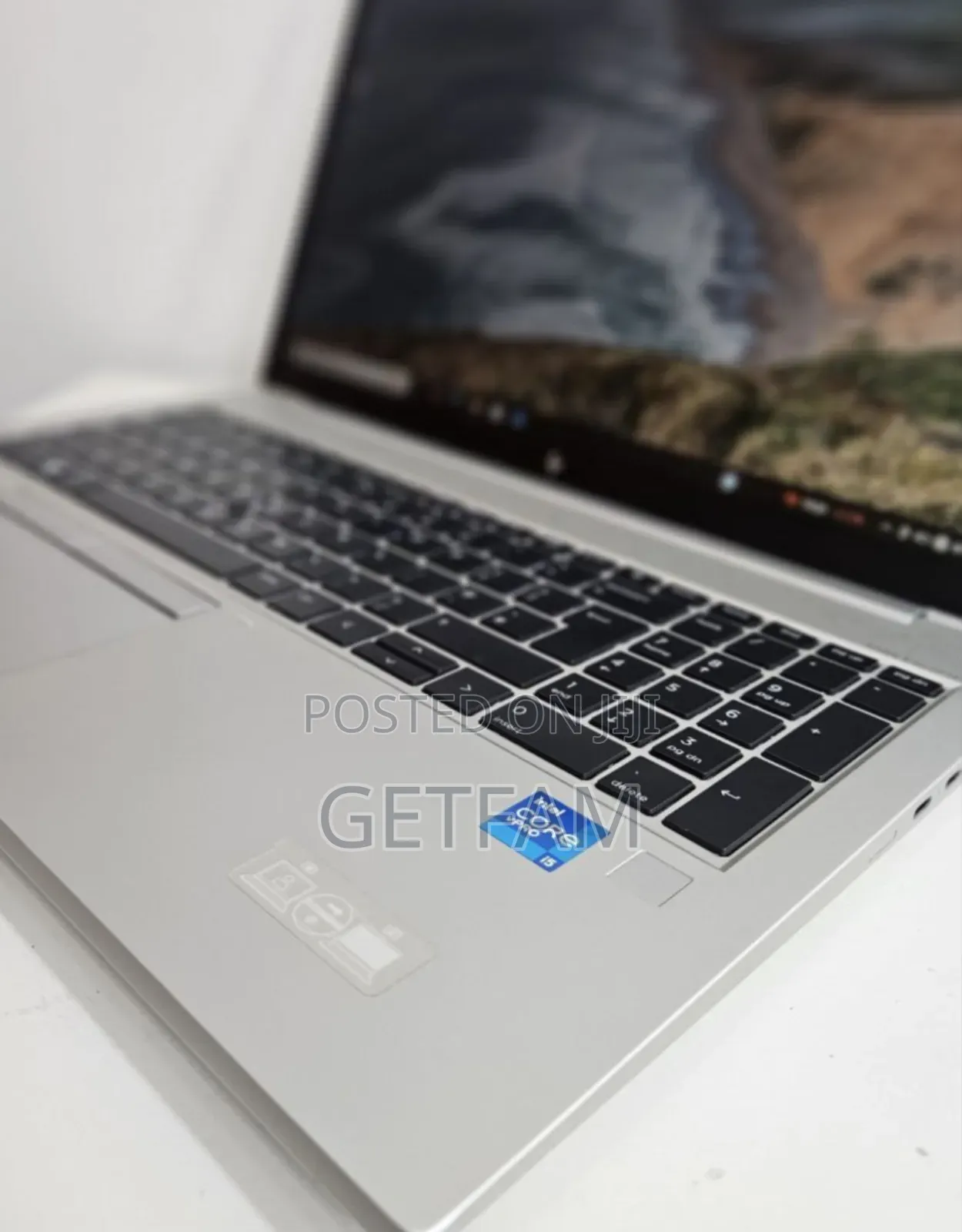 New Laptop HP EliteBook 850 G8 16GB Intel SSD 512GB