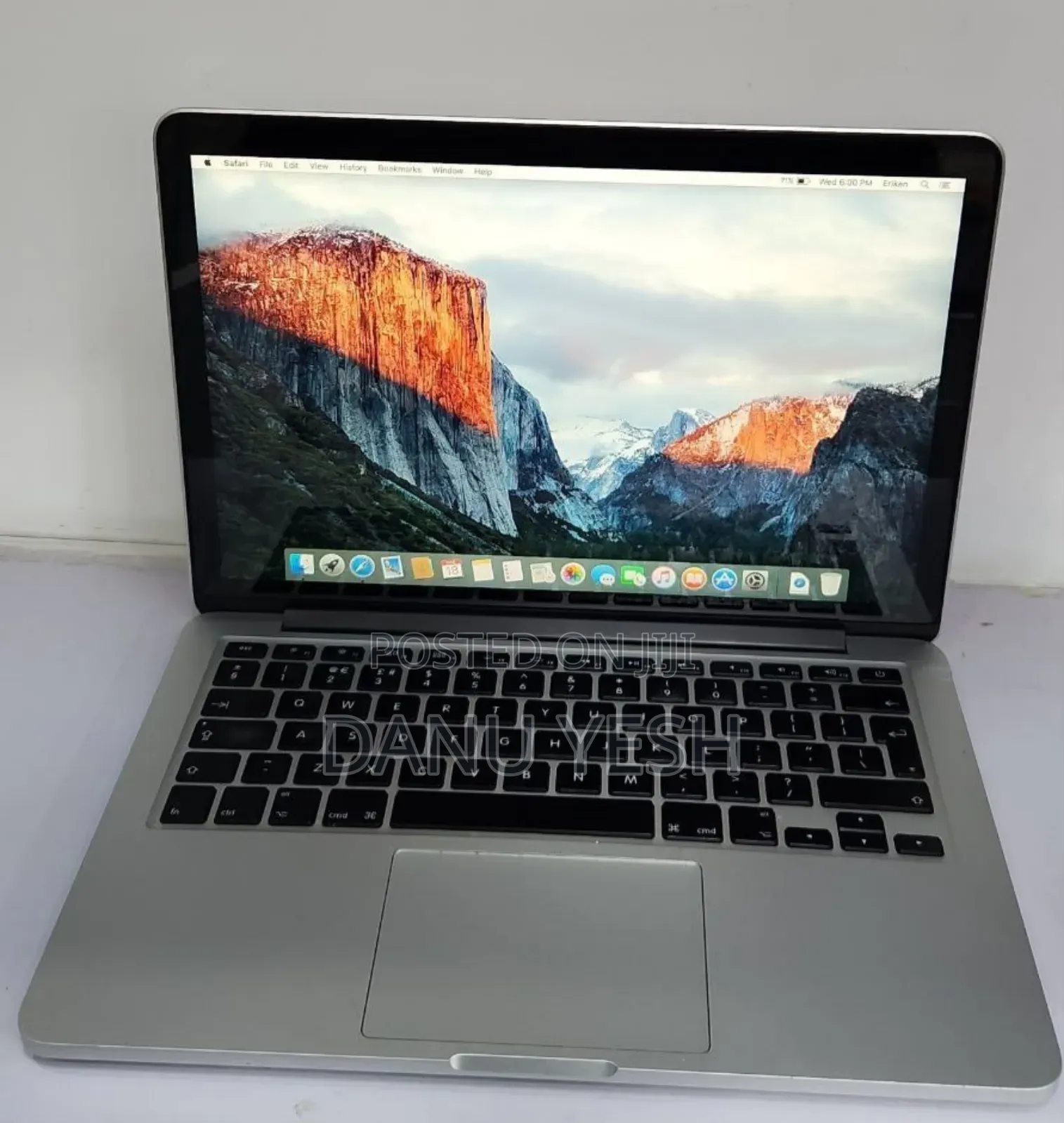 New Laptop Apple MacBook Pro 2015 8GB Intel Core i5 SSD 128GB