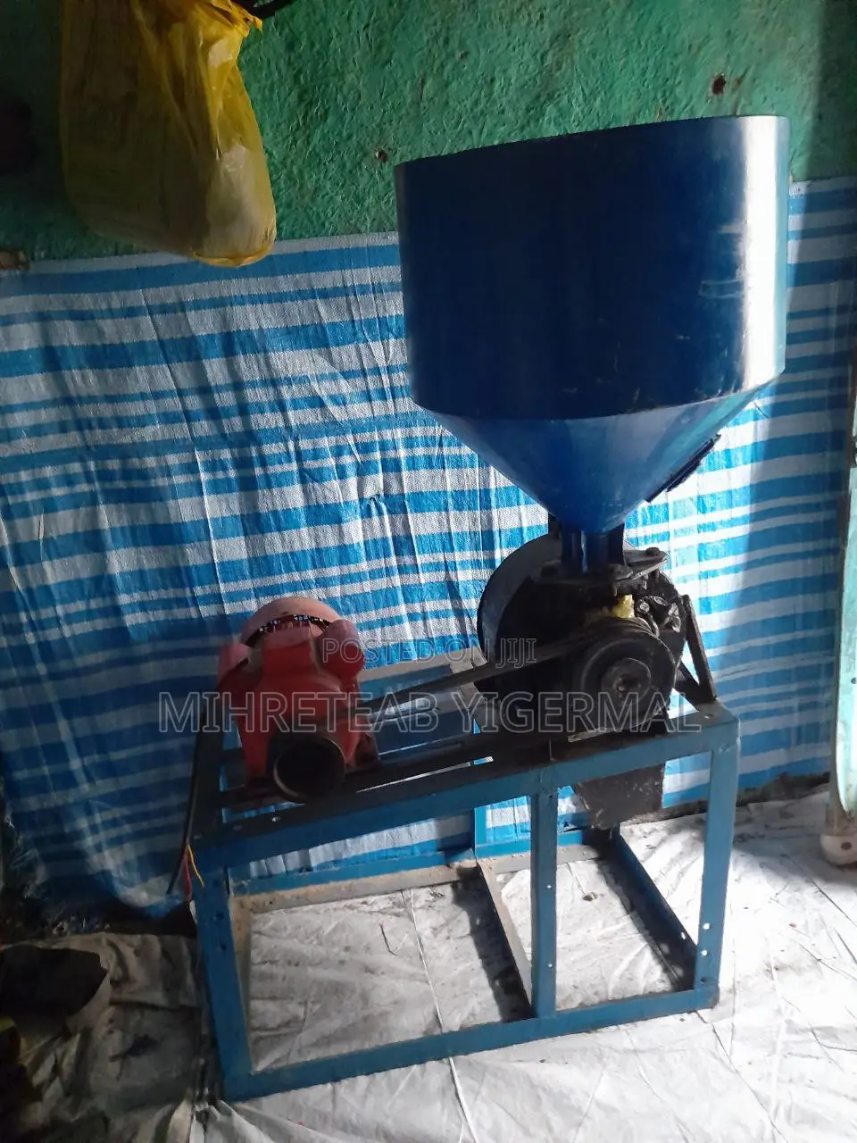 Salt Grinding Machine