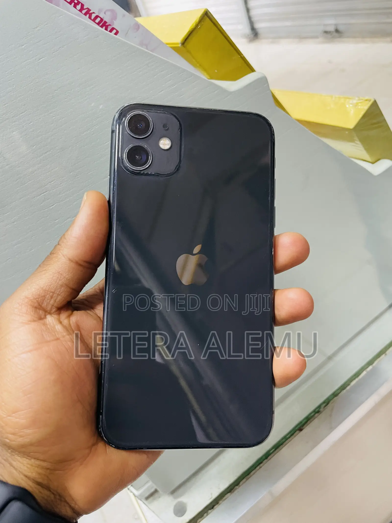 Apple iPhone 11 64 GB Black