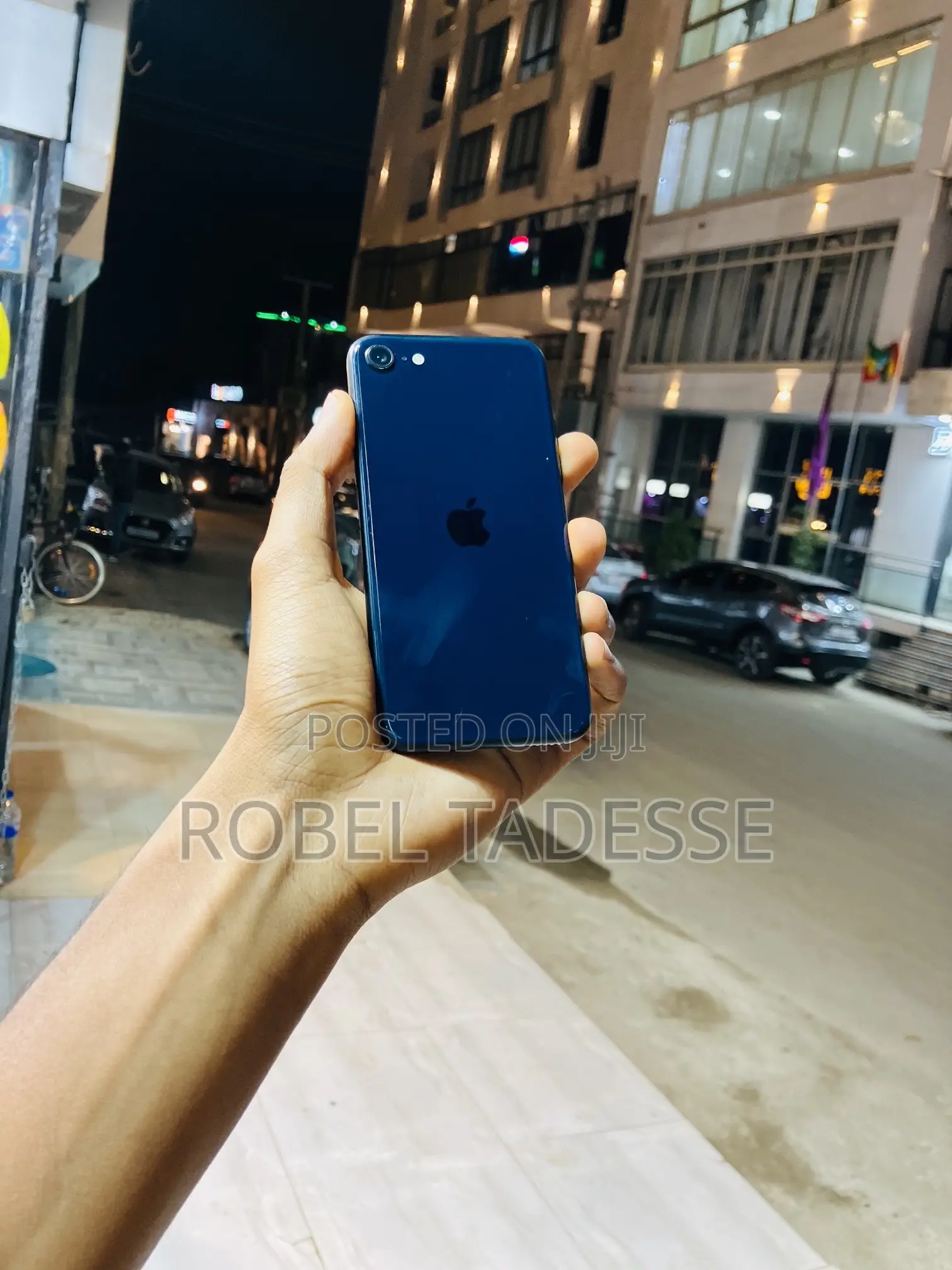 Apple iPhone SE (2022) 64 GB