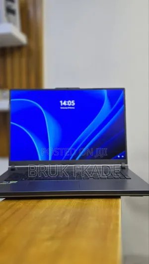 New Laptop Asus ROG Strix G16 G614 32GB Intel Core i9 SSD 2T