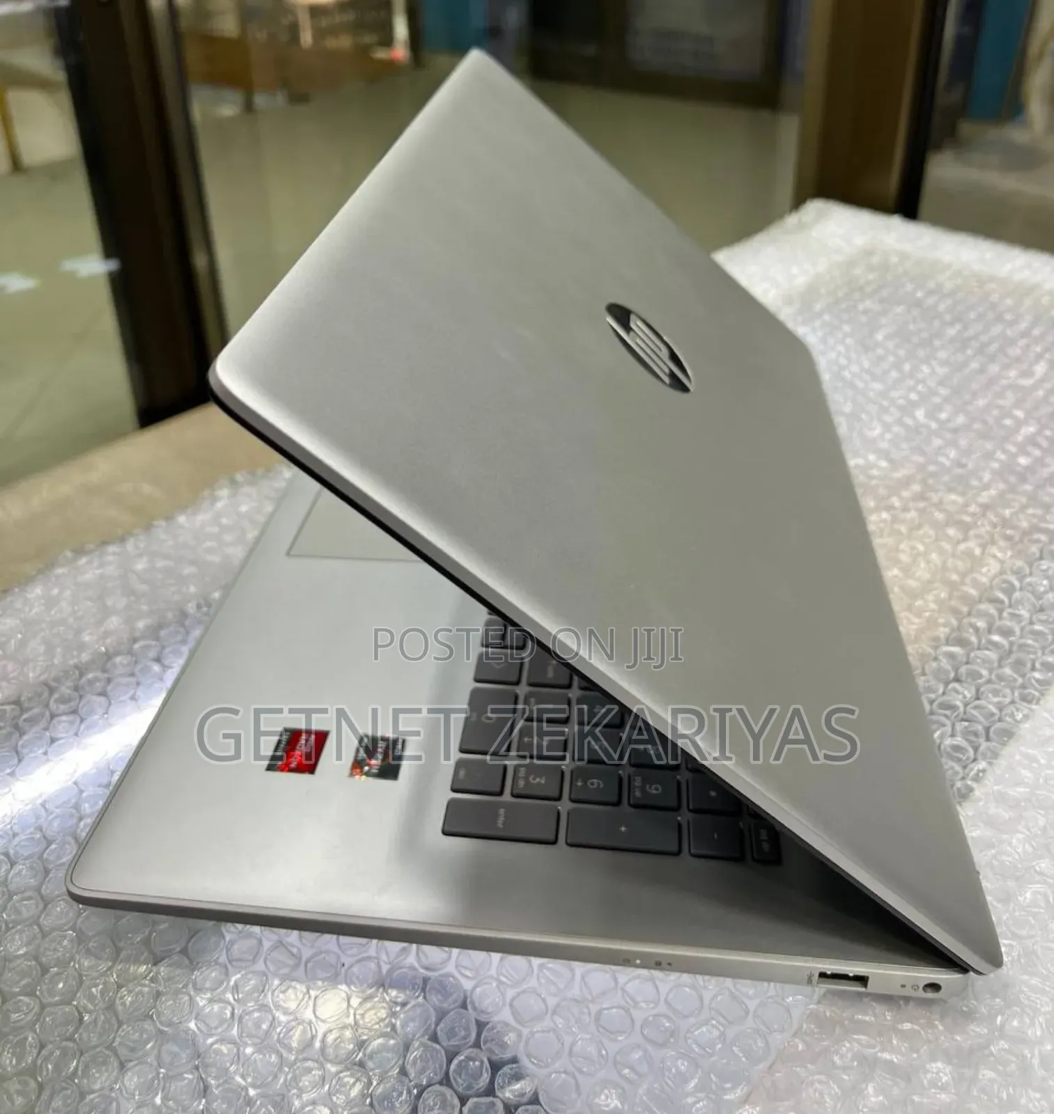 New Laptop HP Stream Notebook 8GB AMD Ryzen 5 SSD 512GB