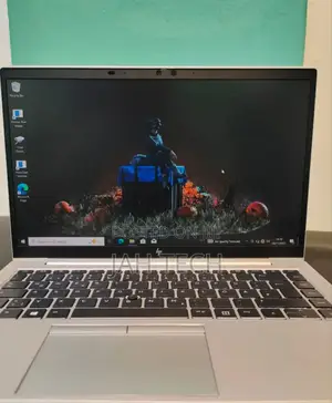 New Laptop HP EliteBook 840 G9 16GB AMD Ryzen 7 SSD 512GB