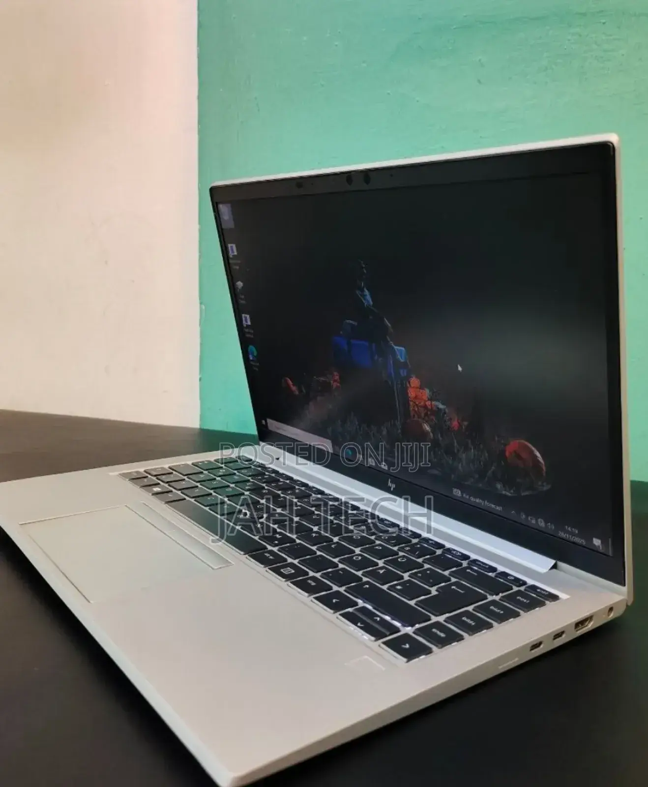 New Laptop HP EliteBook 840 G9 16GB AMD Ryzen 7 SSD 512GB