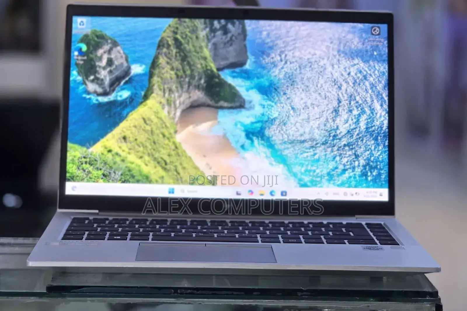 New Laptop HP EliteBook 840 16GB Intel Core i5 SSD 512GB