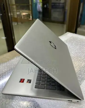 New Laptop HP Stream Notebook 8GB AMD Ryzen 5 SSD 512GB