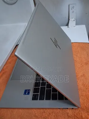 New Laptop HP EliteBook 840 G9 16GB Intel Core i7 SSD 1T