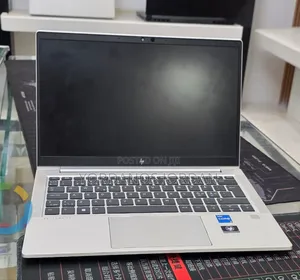 New Laptop HP 630 16GB Intel Core i5 SSD 512GB