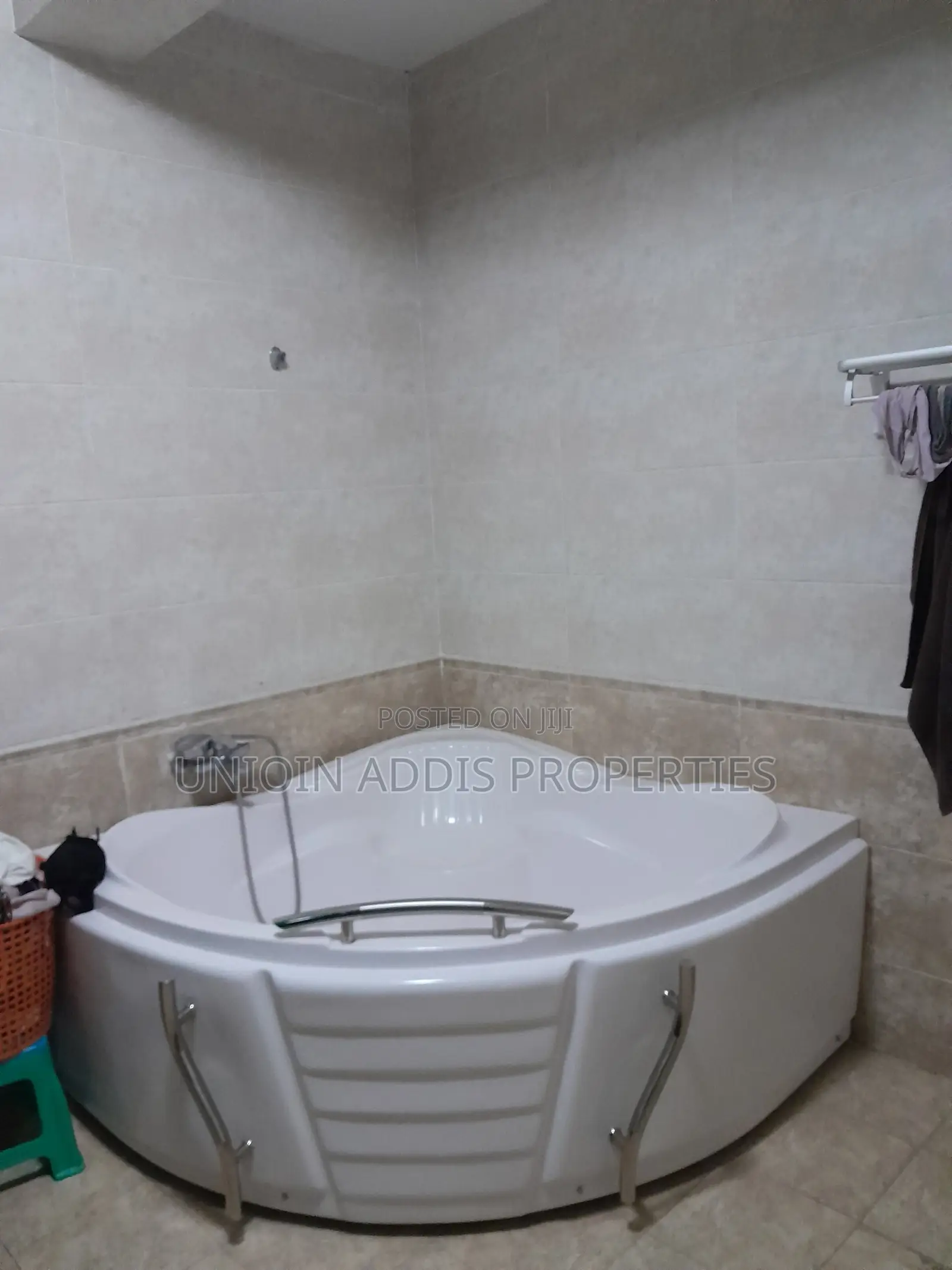 Furnished 4bdrm House in Gullele for rent